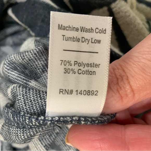 NWT Marine Layer Medium Black White Triangle Terry Out Short Sleeve Zip Romper - Picture 8 of 8